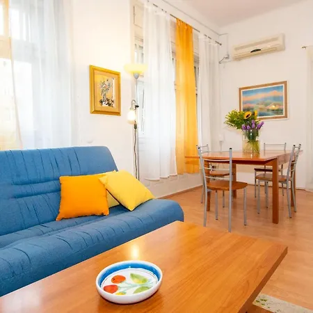 Aria Apartment Split
